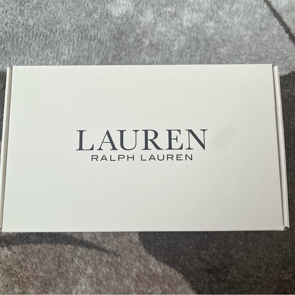 Lauren Ralph Lauren Suede Loafers with Gold Logo, NWT size 7 - Picture 3 of 3